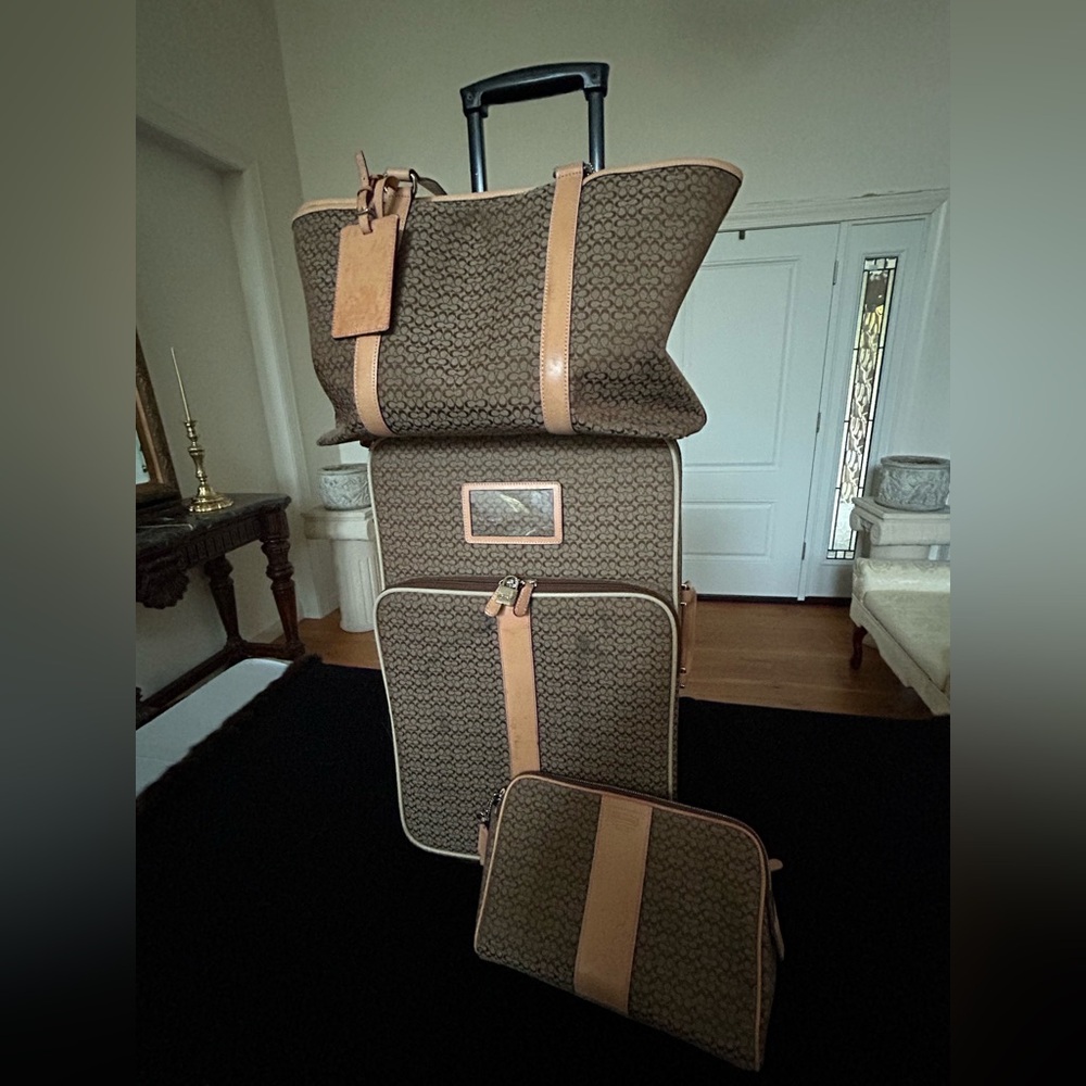 Coach Signature Logo Brown and Tan Luggage Set